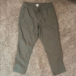 LL Bean Relaxed Fit Joggers